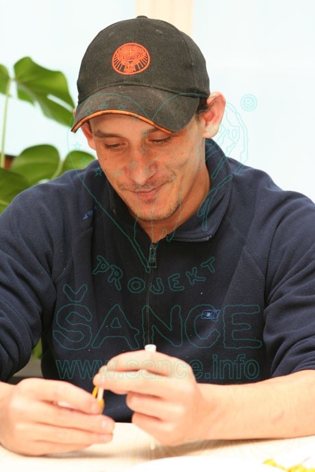 5f686e9911885 img osudy marek02