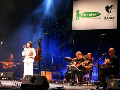 Benefiční koncert Marie Rottrová a skupina NEŘEŽ